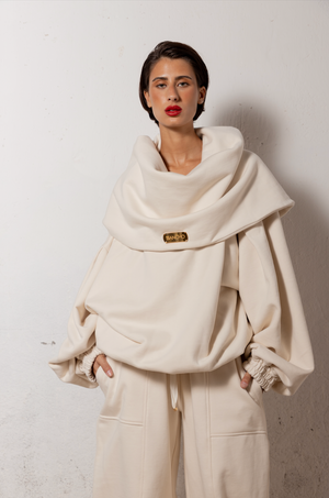 SWEATSHIRT OVERSIZE COM GOLA/CAPUZ