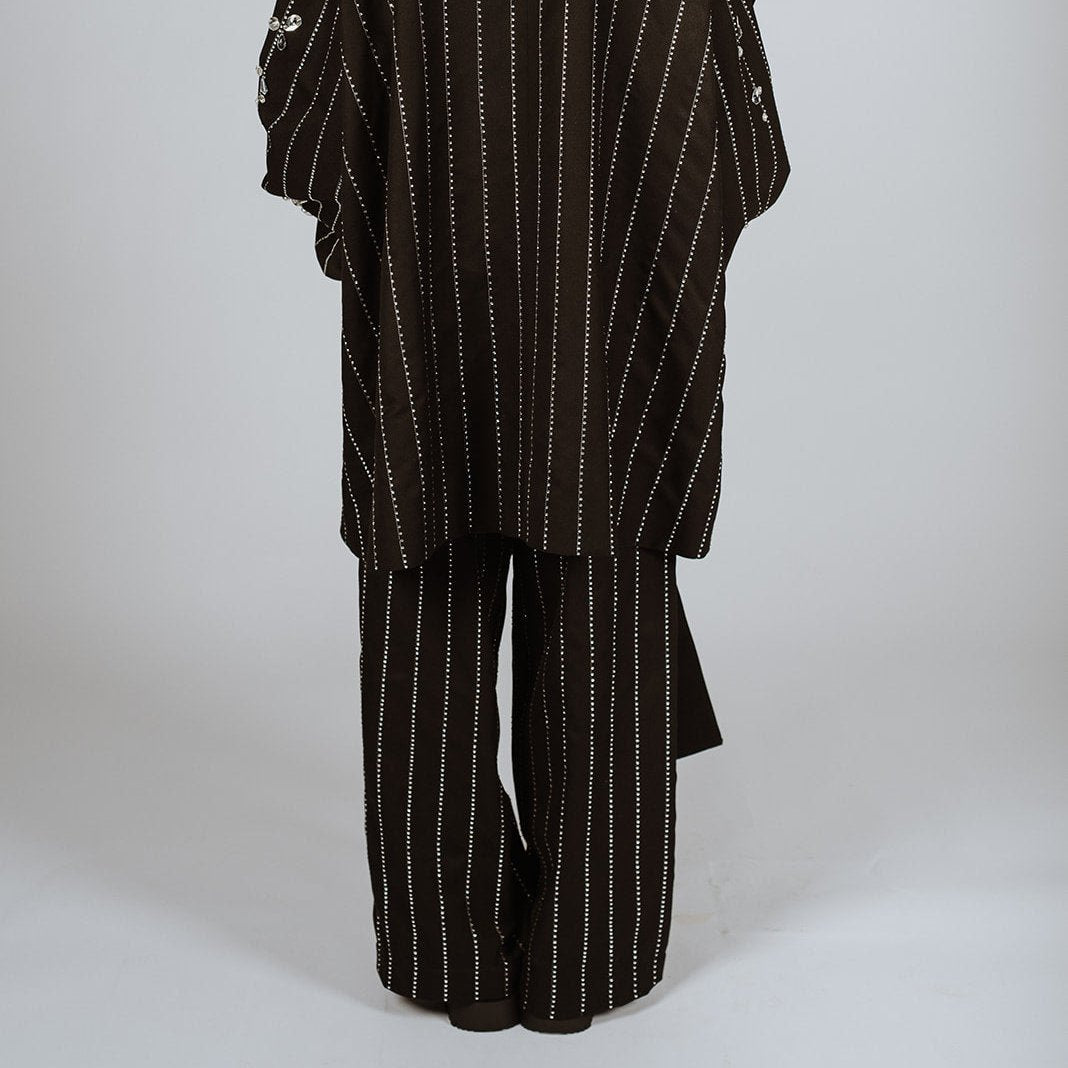 PANTALONAS COM PEDRARIA